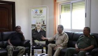 اللواء ونيس بوخمادة وقيادات حرس المنشآت النفطية 