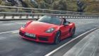 فيديو.. شاهد تاريخ تعديلات بورش "كايمان" و"بوكستر"