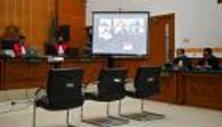 محكمة أونلاين.. السجن لزوجين داعشيين خططا لاغتيال وزير إندونيسي