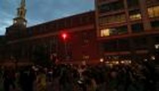 واشنطن على طريق الولاية الـ51.. حلم "النواب" يبدده "الشيوخ"