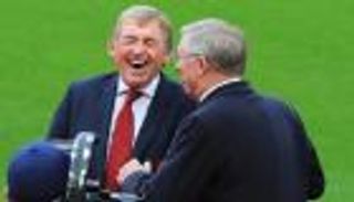 برسالة إلى الملك.. قاهر أسطورة ليفربول يهنئه بالدوري الإنجليزي