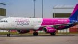 "الوزراء الإماراتي" يعتمد "ويز إير أبوظبي" ناقلا وطنيا