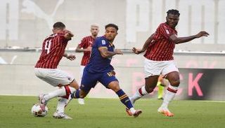 ميلان ضد روما 