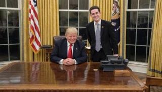  المبعوث الأمريكي الخاص آفي بيركوفيتش