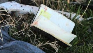 بعض متعلقات ضحايا الطائرة المنكوبة - أرشيفية