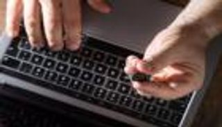 وداعا لكلمات المرور.. "مفتاح اللغز" بديل جديد للأمن على الإنترنت