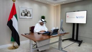  الدكتور سلطان أحمد الجابر يوقع الاتفاقية