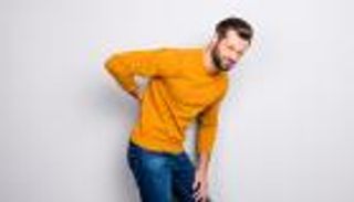 عرق النسا.. أسباب وأعراض وطرق علاج التهاب العصب الوركي