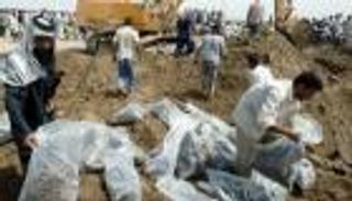 مقبرة جماعية غرب الموصل لرفات  600 سجين قتلهم داعش