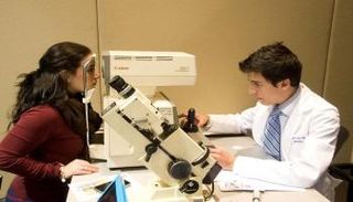 العلاج يمكن أن يكون بديلا عن عمليات زراعة القرنية في المستقبل