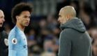 "هناك أمور عالقة".. جوارديولا يعقب على رحيل ساني لبايرن