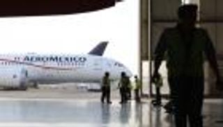 أحدث ضحايا كورونا.. شركة طيران مكسيكية تشهر إفلاسها
