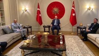 أردوغان خلال لقاء محافظ البنك المركزي الليبي في أنقرة 