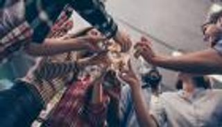 "حفلات كوفيد".. طلاب أمريكيون يقيمون مسابقة لمن يصاب بكورونا أولا