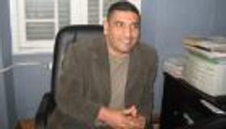 القضاء الجزائري يفرج مؤقتا عن الناشط السياسي كريم طابو