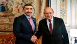 الإمارات وفرنسا تؤكدان دعمهما لحل سياسي في ليبيا