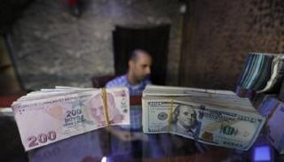 سياسات أردوغان تهوي بالليرة التركية