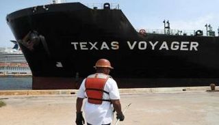 توقعات بضعف الطلب على وقود السفن