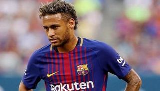 نيمار دا سيلفا نجم برشلونة السابق