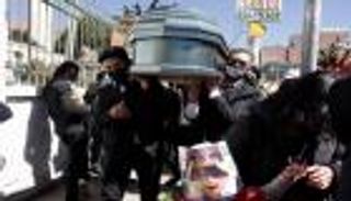 بعد امتلاء المدافن.. مقابر جماعية لضحايا كورونا في بوليفيا 