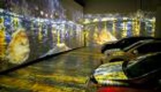 معرض انغماسي لفان جوخ في كندا.. والحضور "درايف إن"