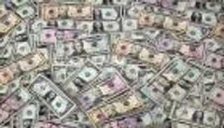 إيران تتخبط.. هل تستطيع الاستغناء عن الدولار؟