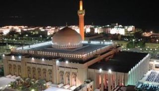 الكويت تسمح بإقامة صلاة الجمعة في المساجد
