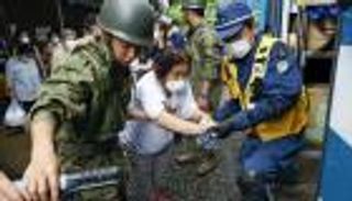 44 قتيلا في فيضانات اليابان.. وإجلاء نصف مليون