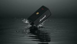 سماعة مارشال البلوتوث الجديدة Emberton