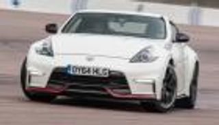 بالصور.. 6 أجيال من نيسان Z تروي تاريخها