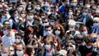 فيروس كورونا يتوعد مليون تركي في عيد الأضحى