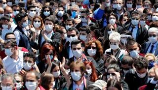 جانب من مظاهرة للمحامين الأتراك أمام وزارة العدل في تركيا