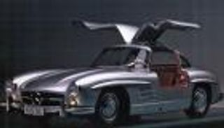 شاهد أغرب تصميمات أبواب السيارات.. "طائرات حربية" على 4 عجلات