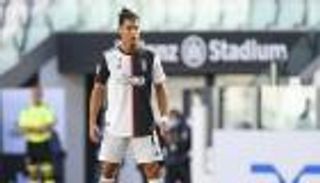 بالصور.. كريستيانو رونالدو بـ"لوك جديد" في مباراة ميلان ويوفنتوس