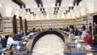 لبنان يحطم آمال طهران وحزب الله: لن نستورد وقود إيران الراكد