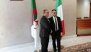 الجزائر وإيطاليا تدعوان لوقف "فوري" لإطلاق النار في ليبيا
