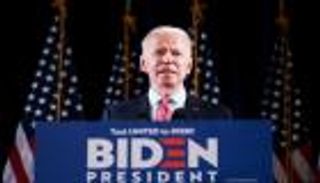 بايدن يلعب على أوتار الطبقة المتوسطة.. سأوفر 5 ملايين وظيفة