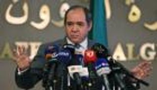 الجزائر تحمل تركيا وقطر ضمنيا مسؤولية تخريب ليبيا