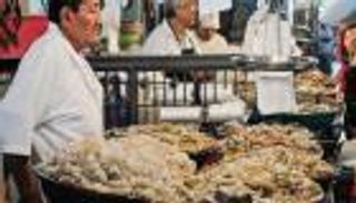 "الجمبري الملغوم" يدفع الصين لحظر استيراد سلع غذائية