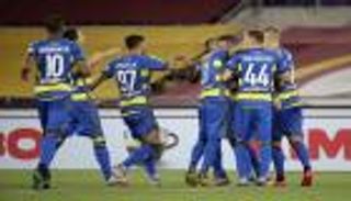 بارما في العزل.. أول إصابة بكورونا بعد استئناف الدوري الإيطالي