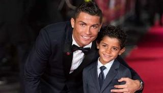 رونالدو ونجله جونيور