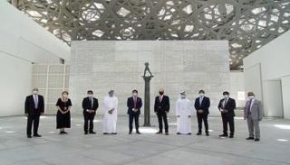 لشراكة بين متحف اللوفر أبوظبي و