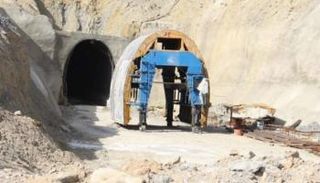 أحد أنفاق مشروع سكك حديد تشابهار - زاهدان
