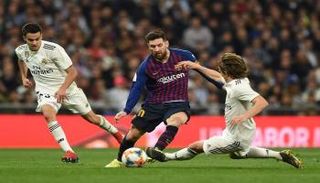 مواجهة سابقة بين ريال مدريد وبرشلونة 