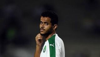 عبدالفتاح عسيري لاعب أهلي جدة