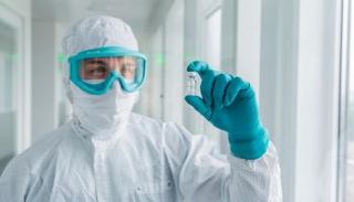 روسيا أنهت هذا الأسبوع أول تجربة سريرية للقاح كورونا المرشح 