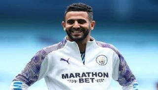 رياض محرز نجم مانشستر سيتي الإنجليزي