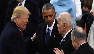 ترامب وبايدن في لقاء سابق بحضور أوباما- أرشيفية