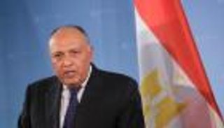 شكري وممثل الشؤون الخارجية الأوروبي يبحثان تطورات الملف الليبي