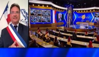 فيليب جوسلين عضو البرلمان الفرنسي خلال مشاركته في المؤتمر